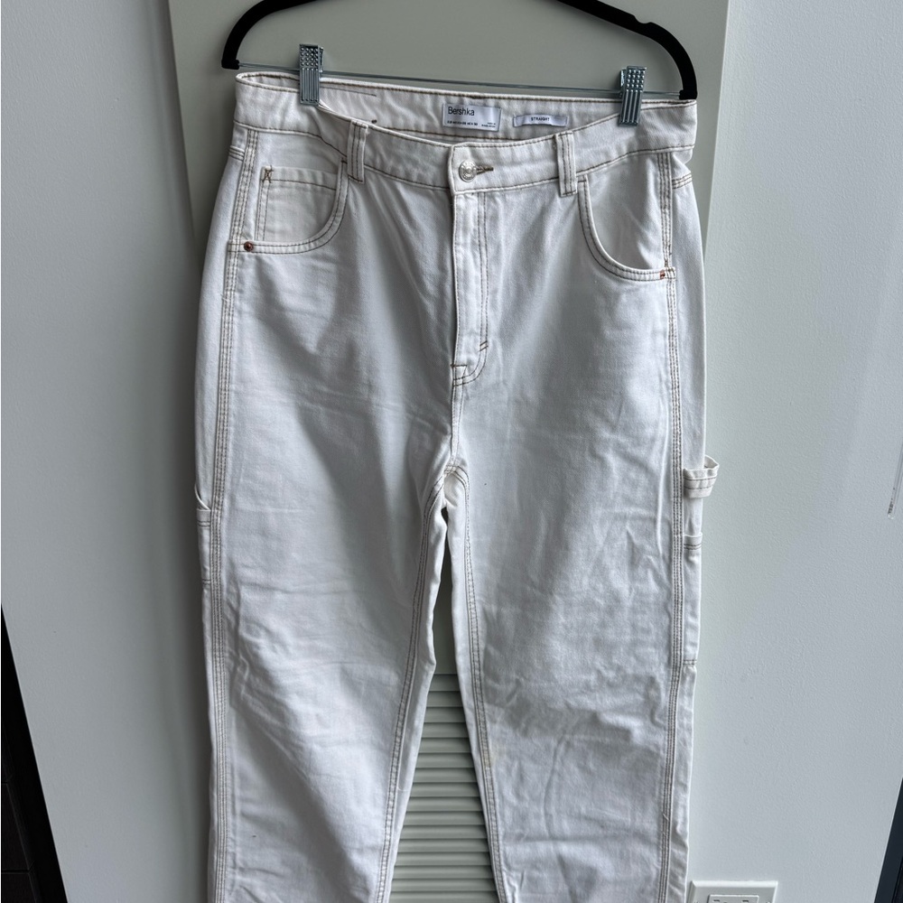 Bershka Women's Straight Leg White Jeans